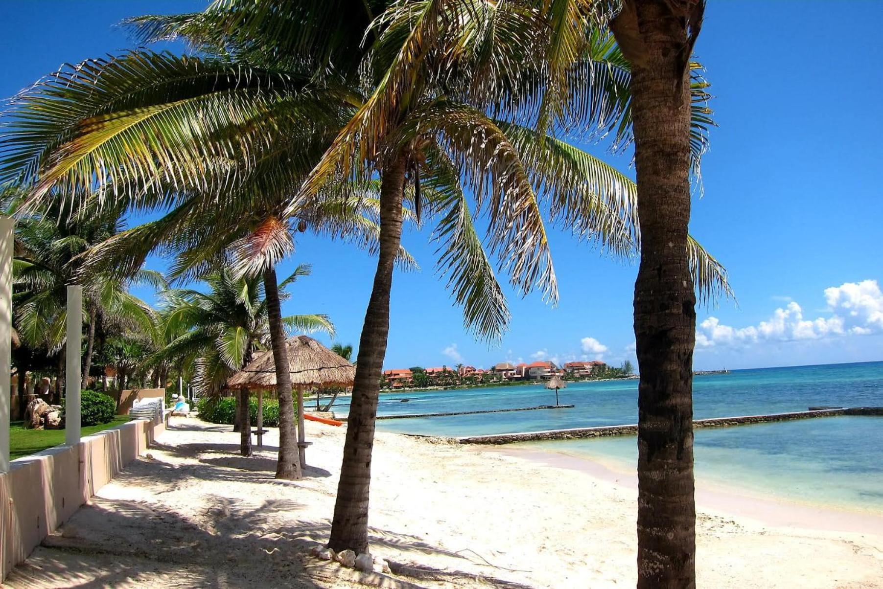 High-End Waterfront Condo At Secrets Waters Puerto Aventuras Luaran gambar